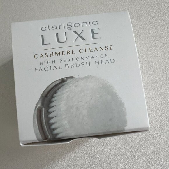 Clarisonic Luxe Cashmere Facial Cleansing Brush Head - Picture 1 of 2